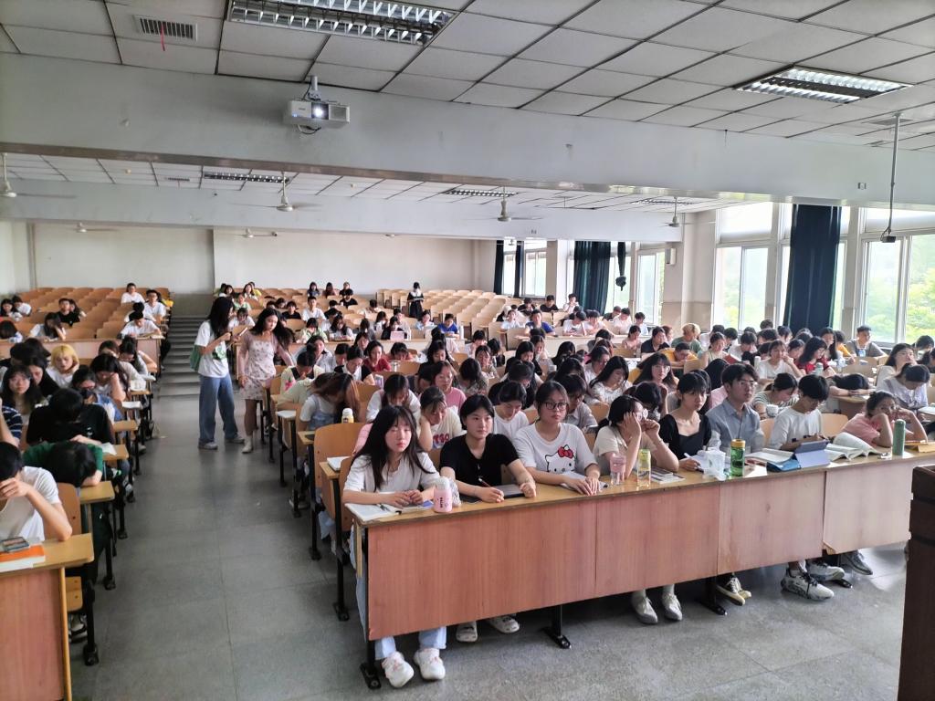 球王会网站